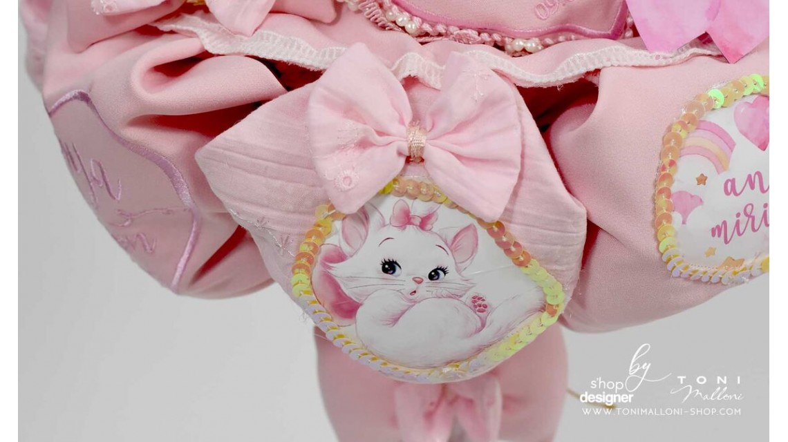 Lumanare de botez personalizata cu pisicuta inimioara brodata si curcubeu roz 9